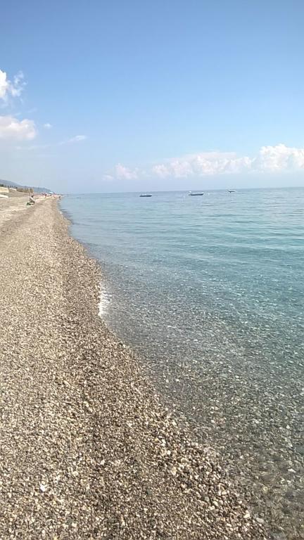 Appartamenti Mantarro Travel And Living Santa Teresa Di Riva Eksteriør billede